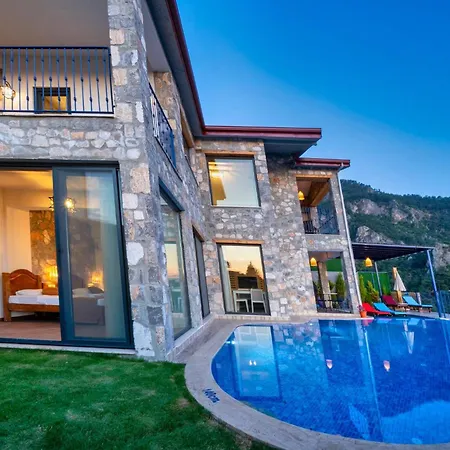 Pine Private Located In A Quiet And Picturesque Location *